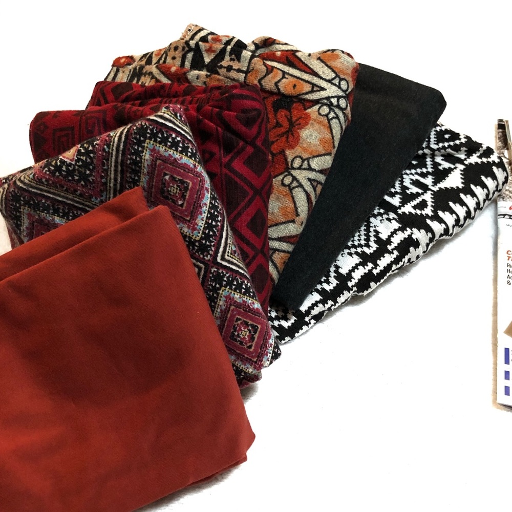 BUNDLE Pencil & Mini Skirt Size Small & Med